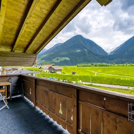 Chalet In Neukirchen With Mountain Views, Cleaning Included Apartmán Rosenthal