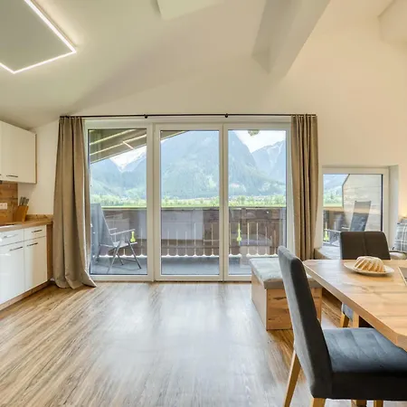 Chalet In Neukirchen With Mountain Views, Cleaning Included Apartmán